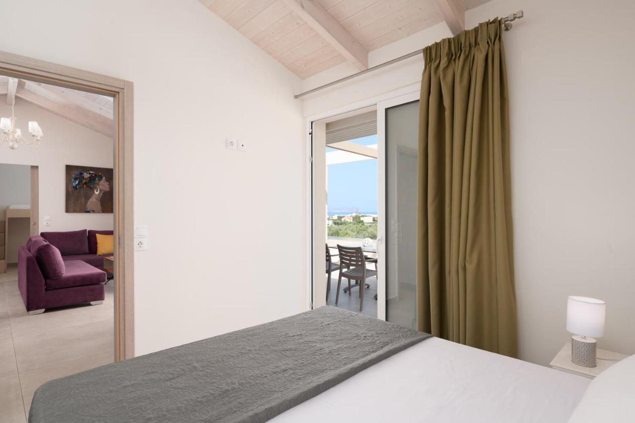 Alba Bianca Villa, Family Retreat With Heated Pool By Thinkvilla Khersónisos Eksteriør bilde
