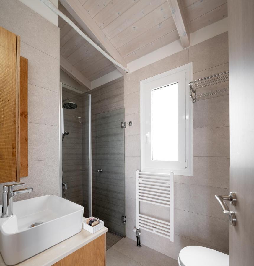 Alba Bianca Villa, Family Retreat With Heated Pool By Thinkvilla Khersónisos Eksteriør bilde