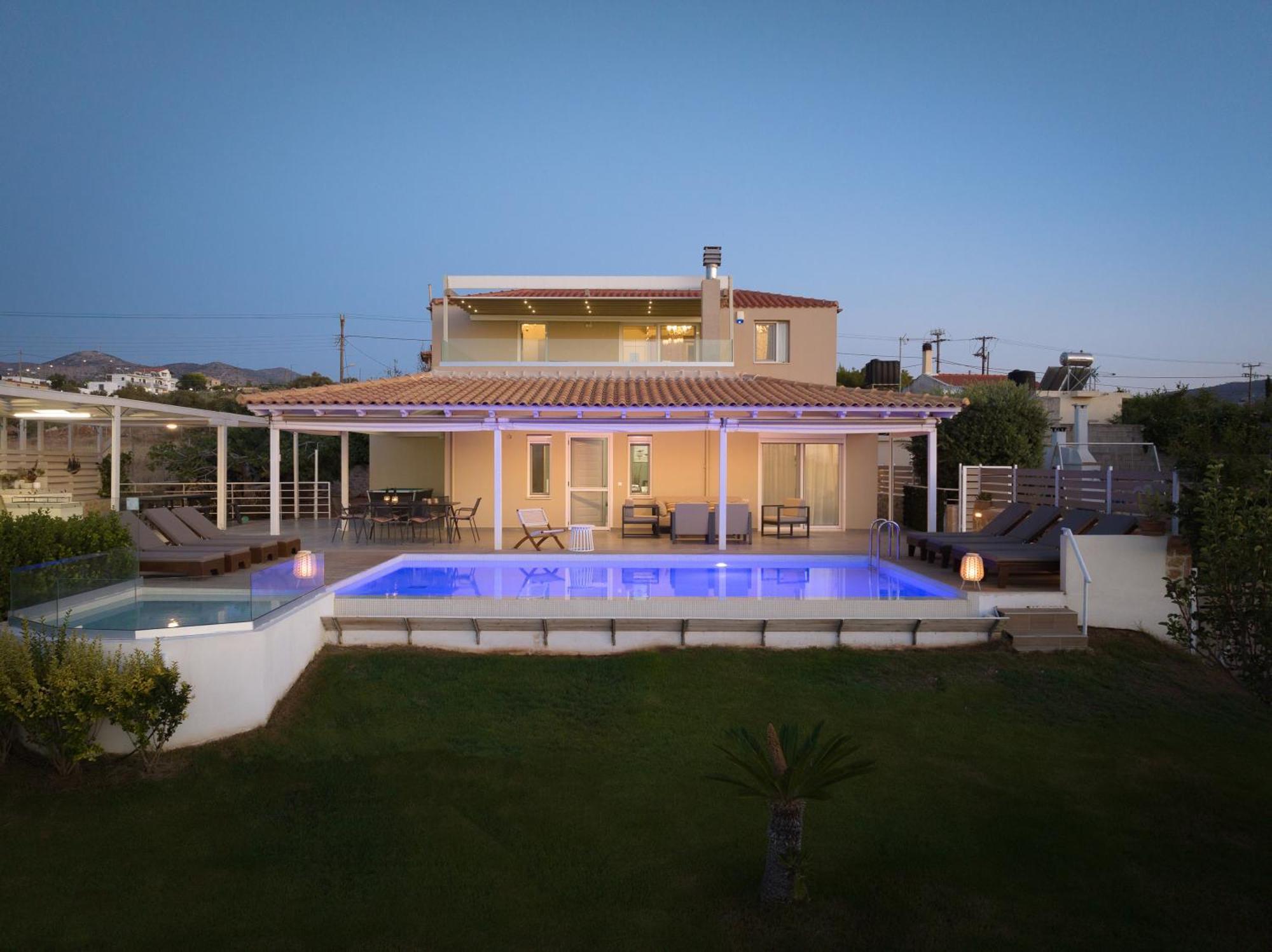Alba Bianca Villa, Family Retreat With Heated Pool By Thinkvilla Khersónisos Eksteriør bilde