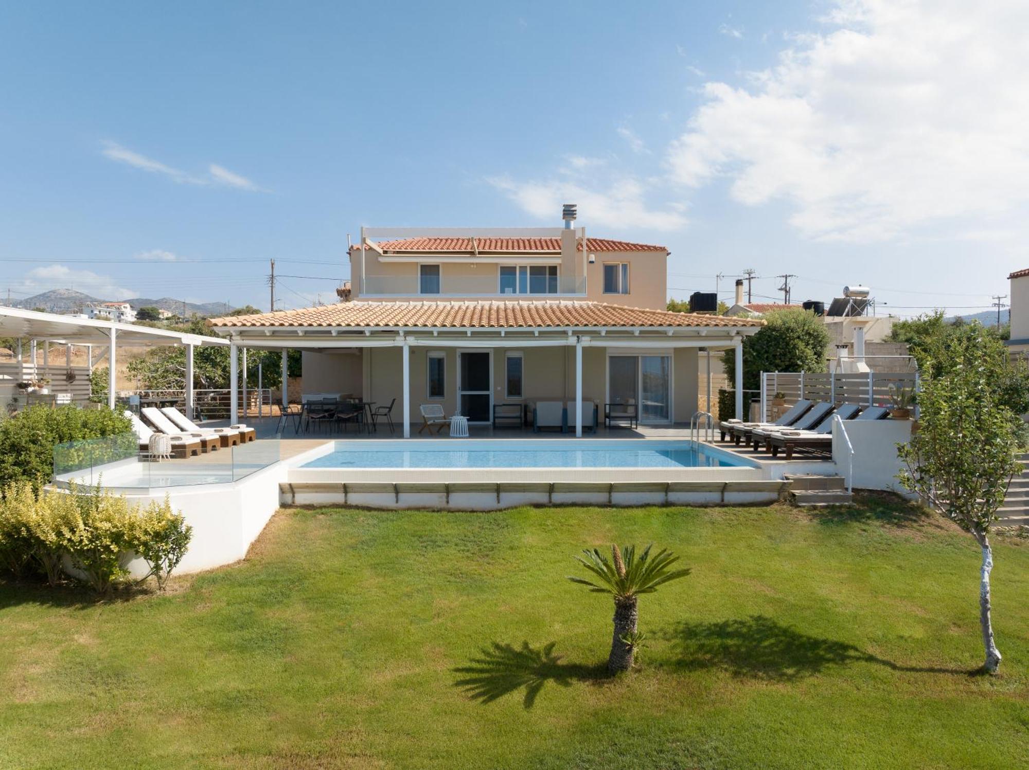 Alba Bianca Villa, Family Retreat With Heated Pool By Thinkvilla Khersónisos Eksteriør bilde
